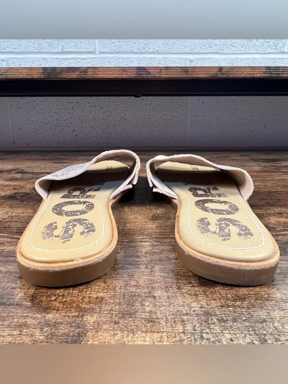 Sorel Two Tone Slide Sandals Metallic Bronze Beige Suede Casual Flat Women's 9 - Picture 4 of 10